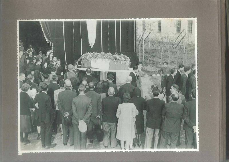 funerale_2.jpg