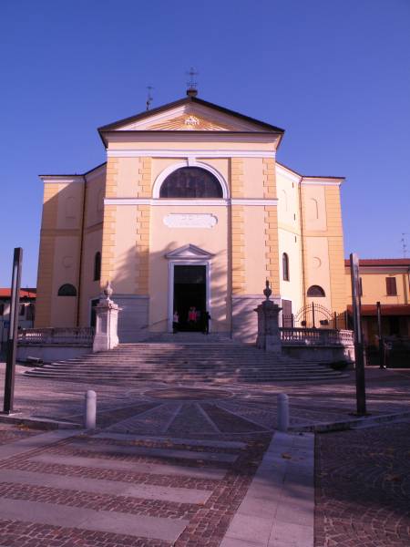 chiesa2.jpg